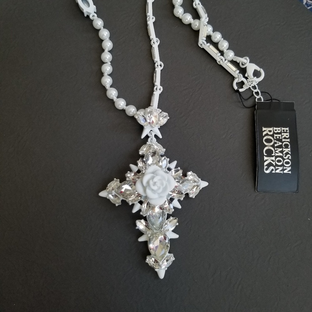Erickson Beamon Rocks Gothic Crucifix Necklace - Picture 5 of 8